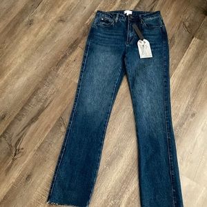 New KENDALL & KYLIE Straight Jeans
